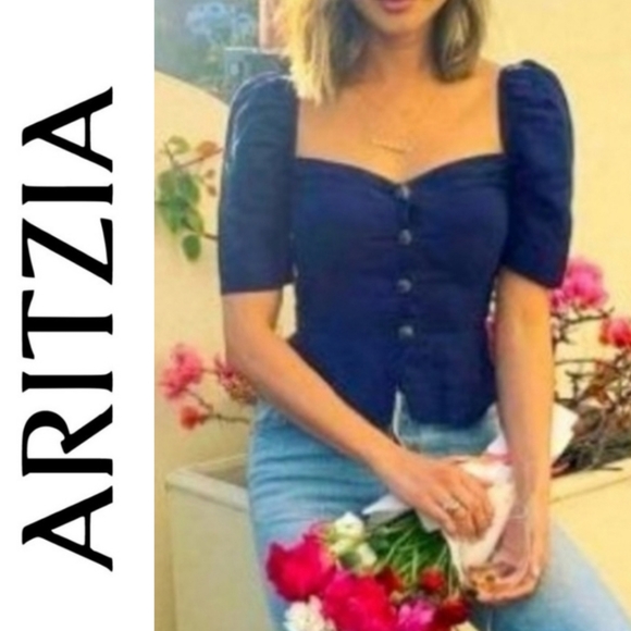 Aritzia Tops - SM Linen Lyocell Blend Aritzia Wilfred Janine Button-Front Blouse